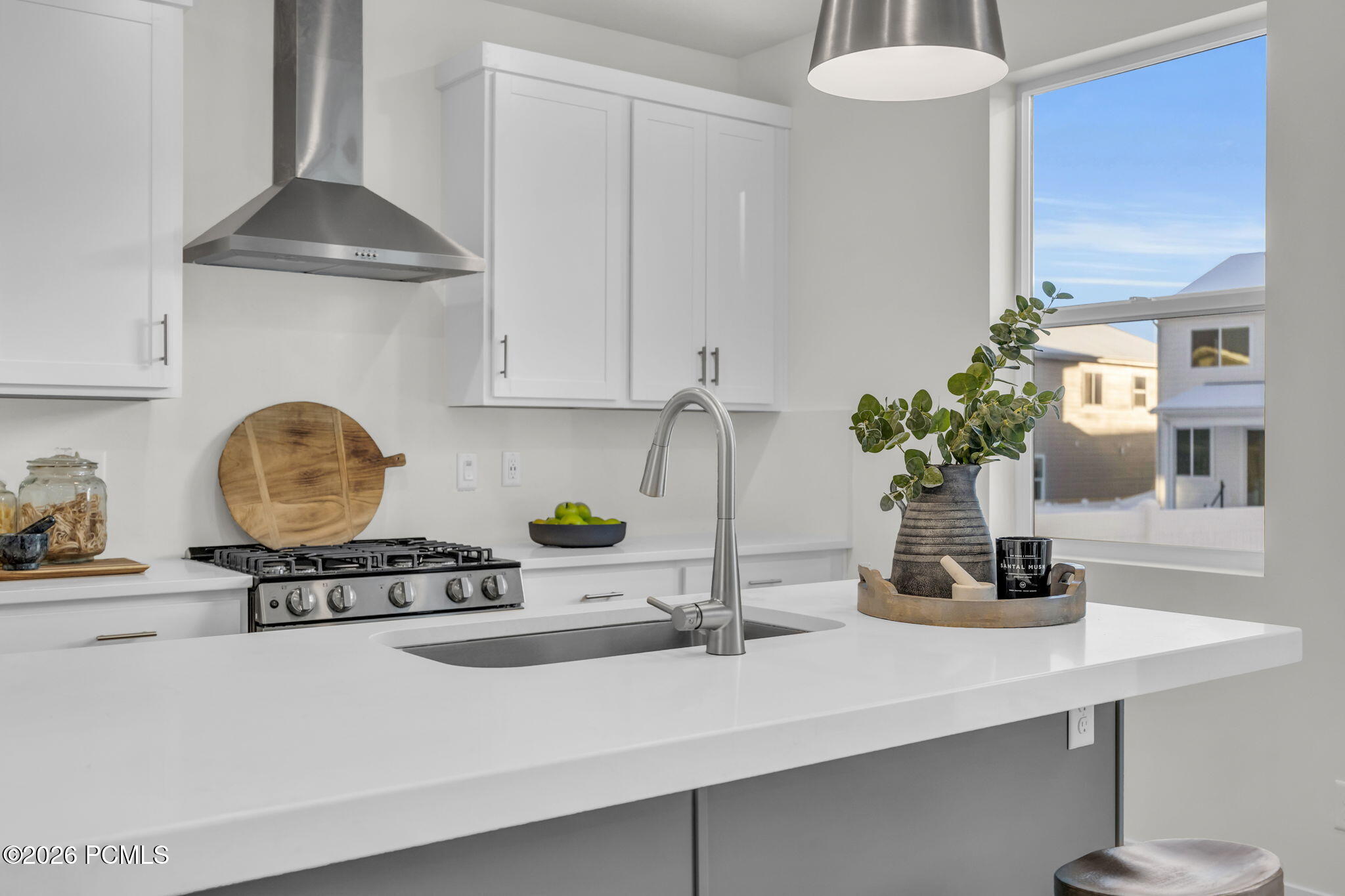 7076 Woods Rose Drive