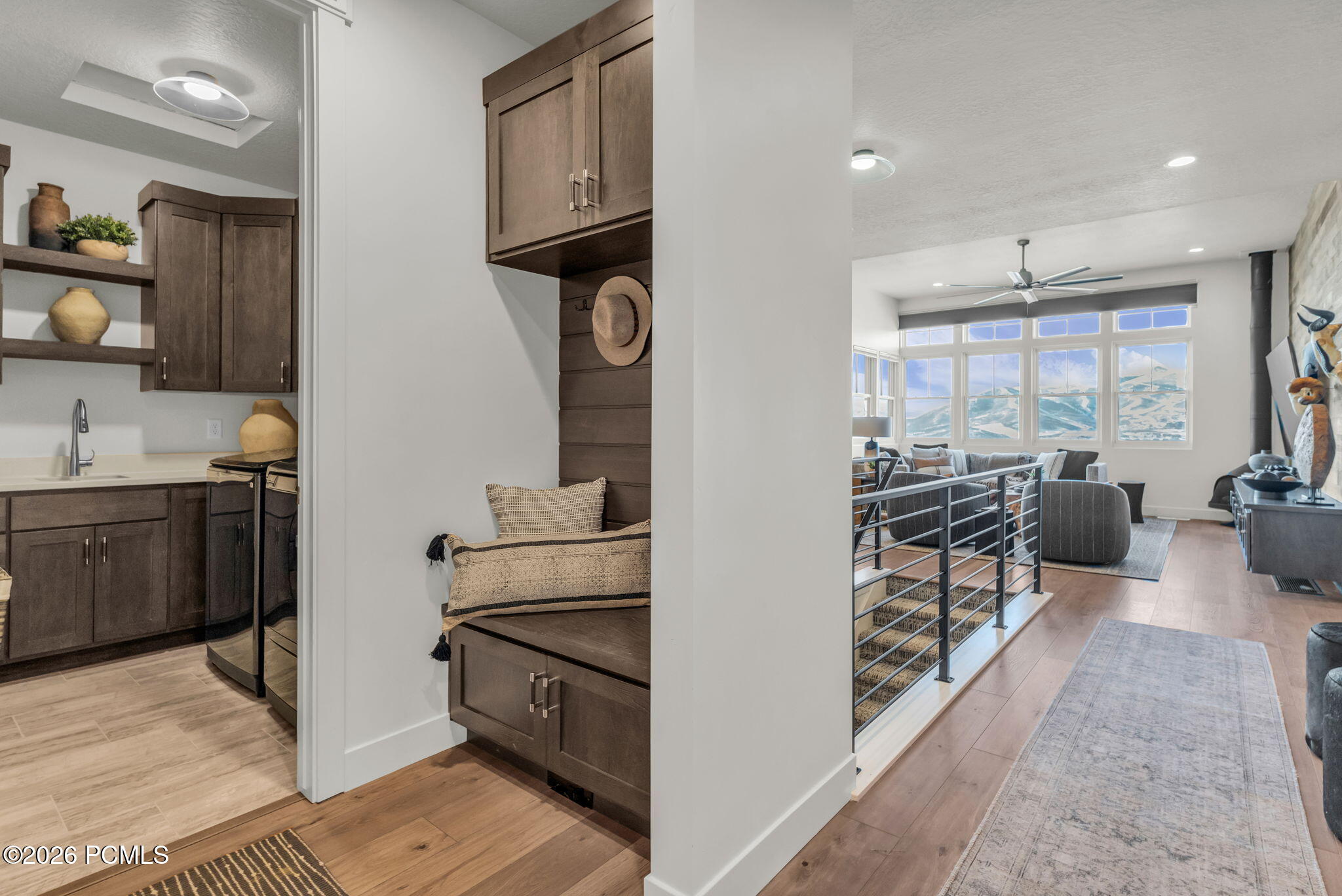 612 E Silver Hill Loop