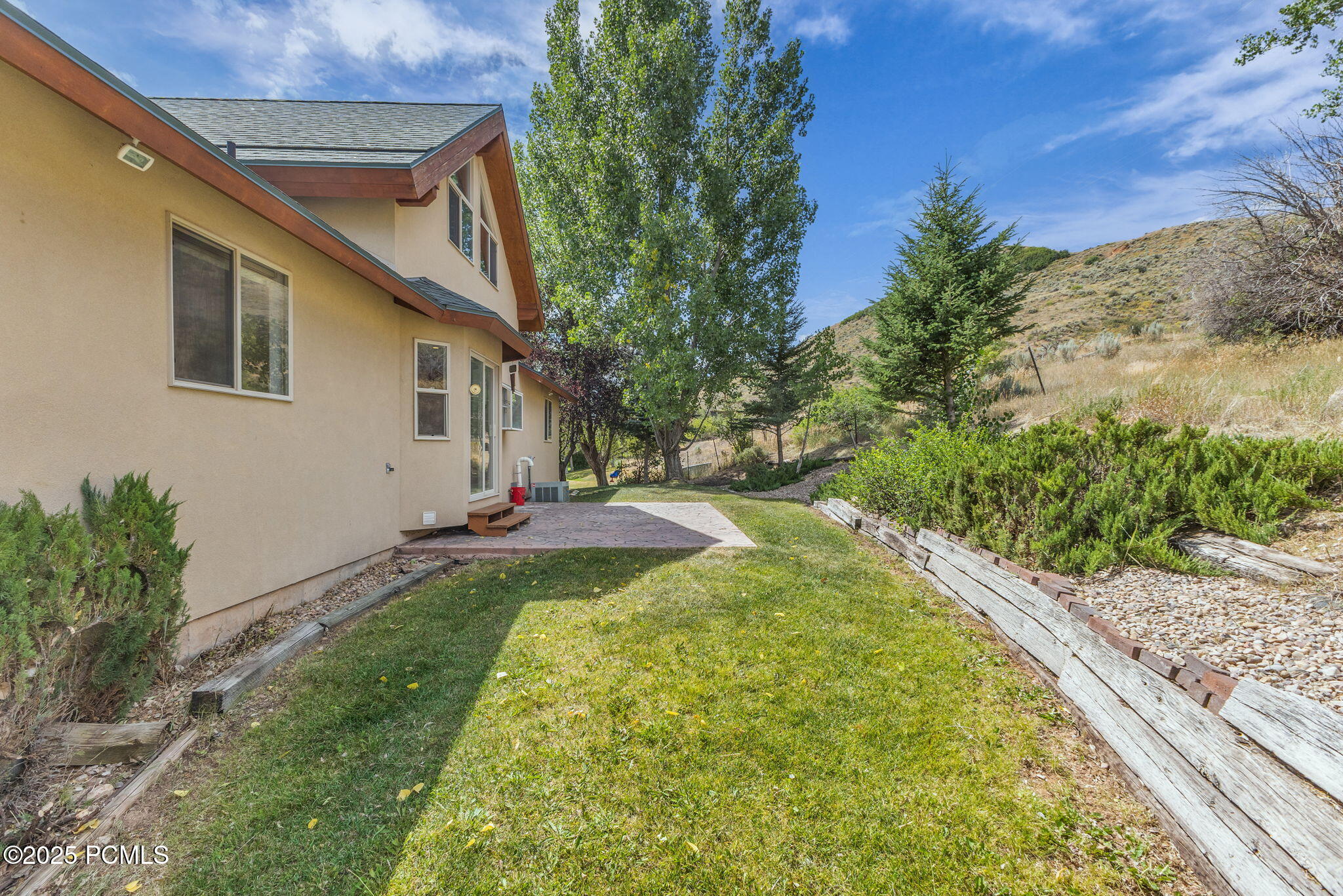 874 S West Hoytsville Road