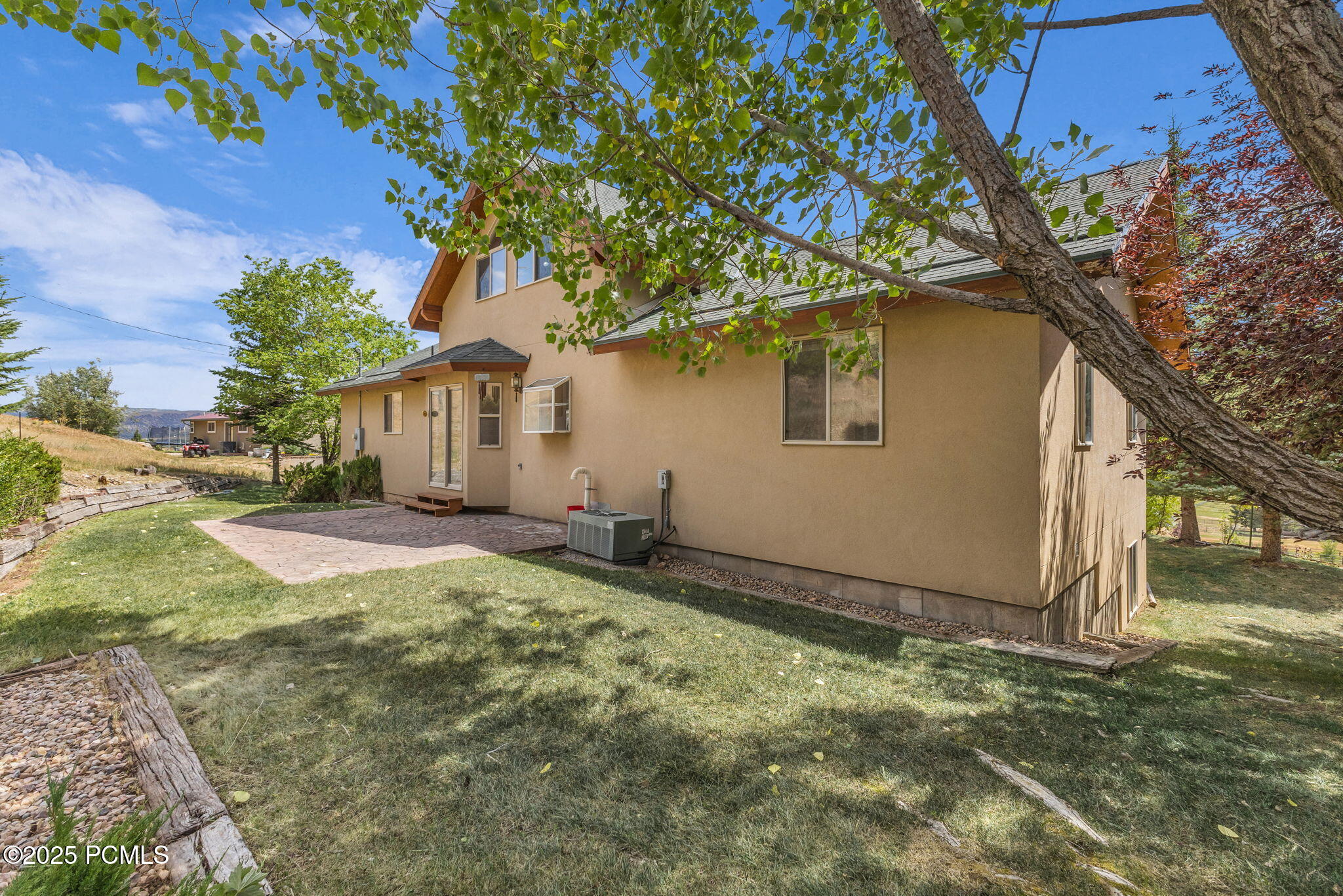 874 S West Hoytsville Road