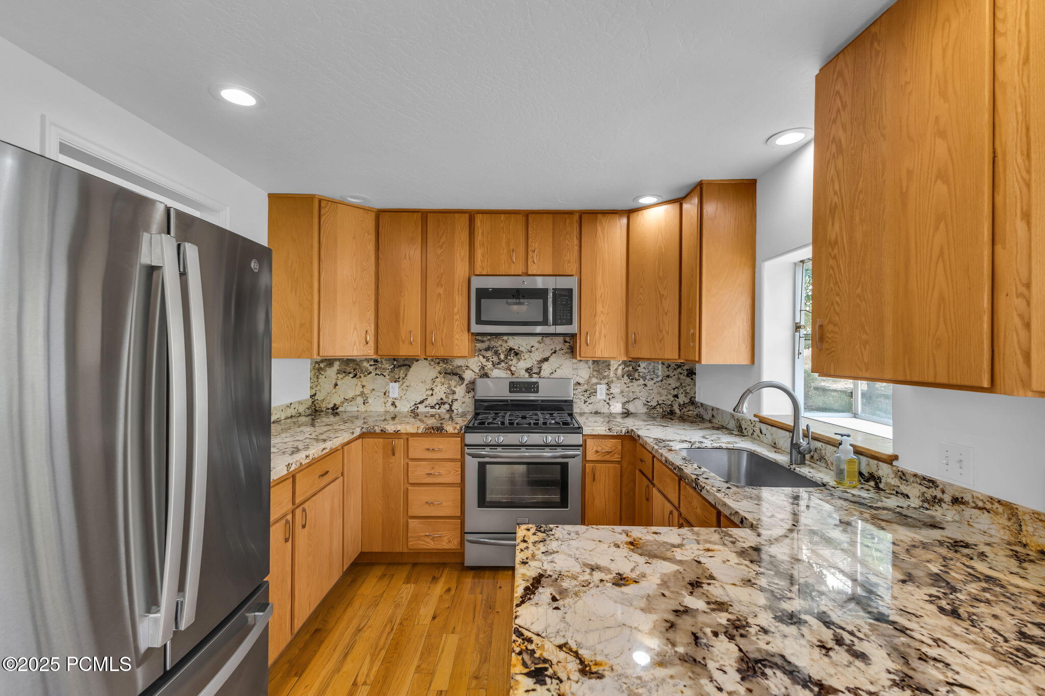 874 S West Hoytsville Road