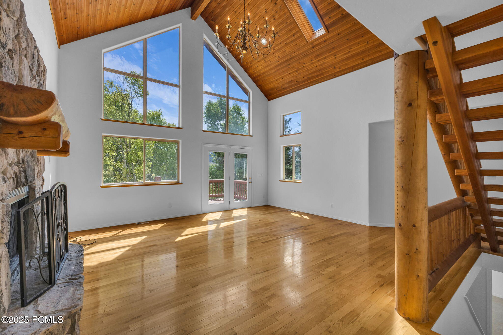 874 S West Hoytsville Road