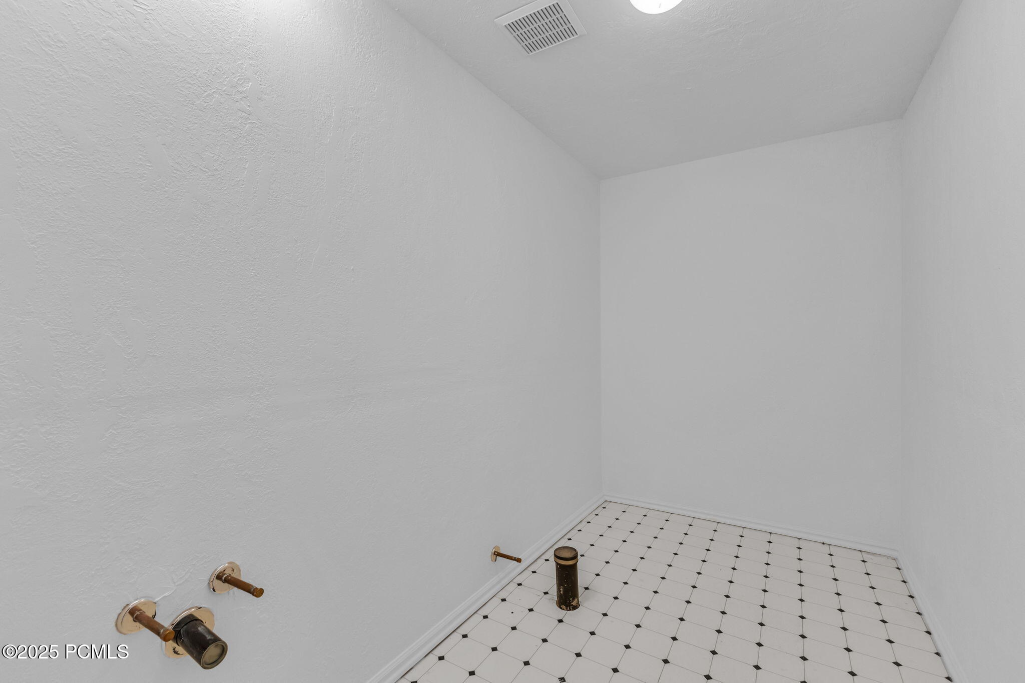 874 S West Hoytsville Road