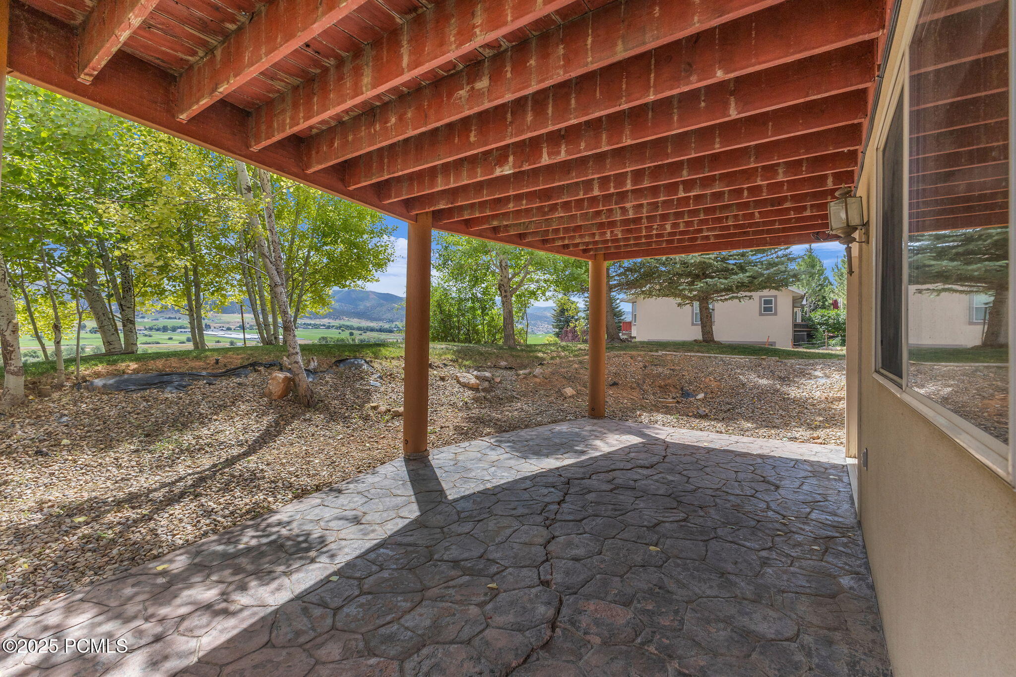 874 S West Hoytsville Road