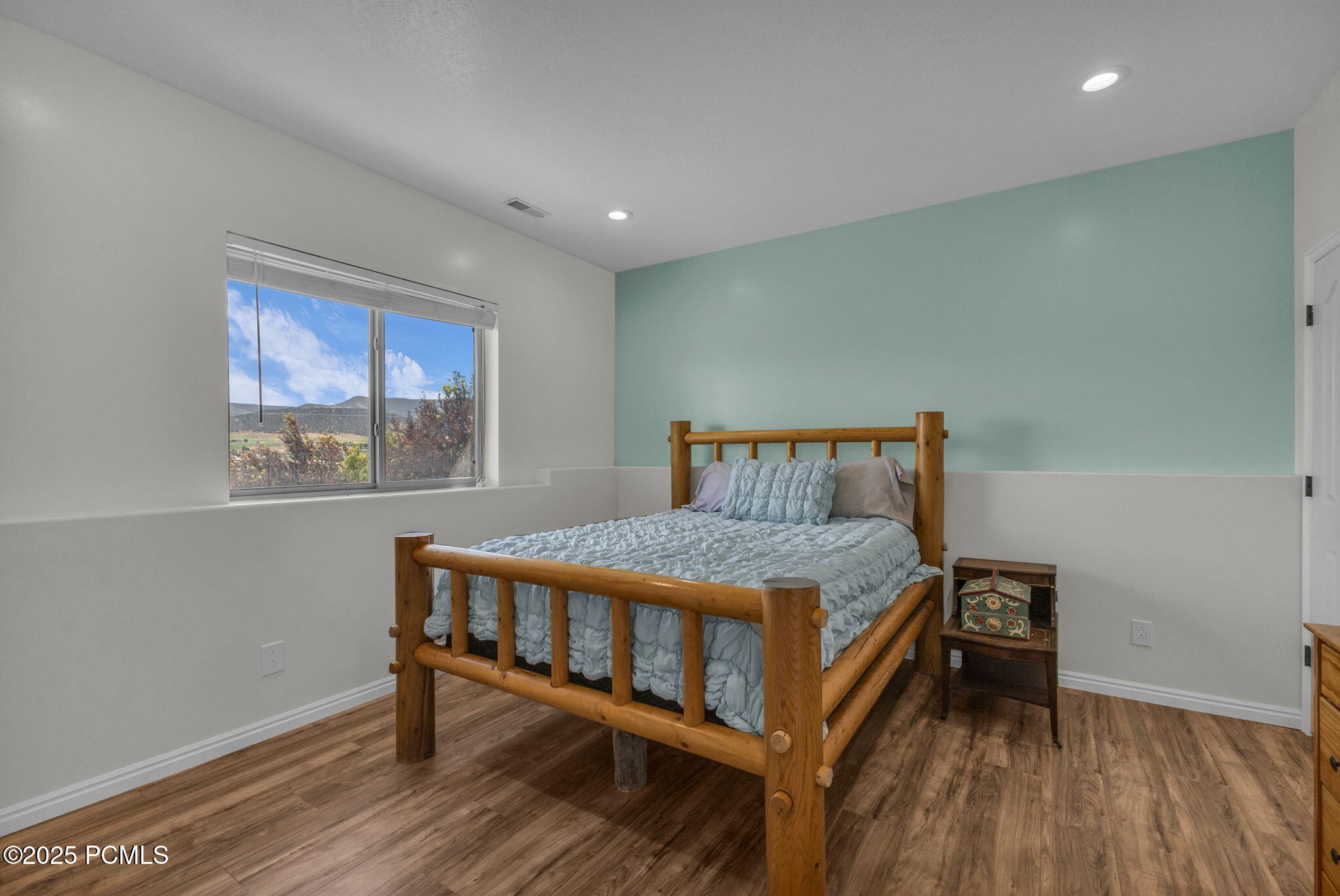 878 S West Hoytsville Road