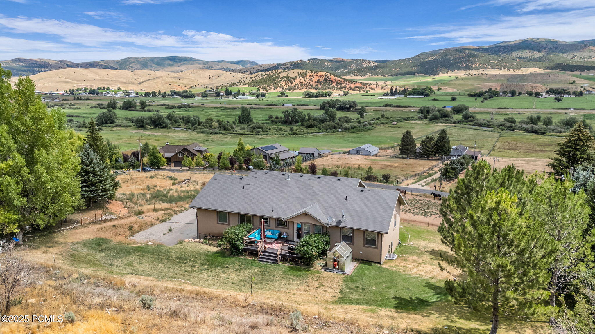 878 S West Hoytsville Road