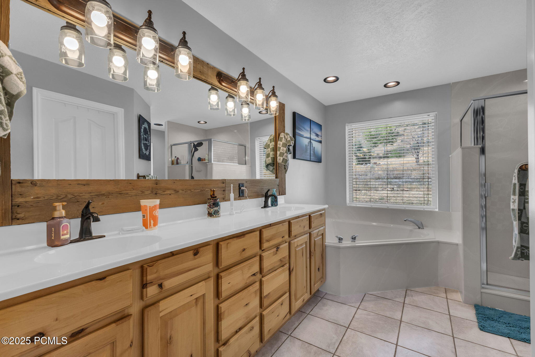 878 S West Hoytsville Road