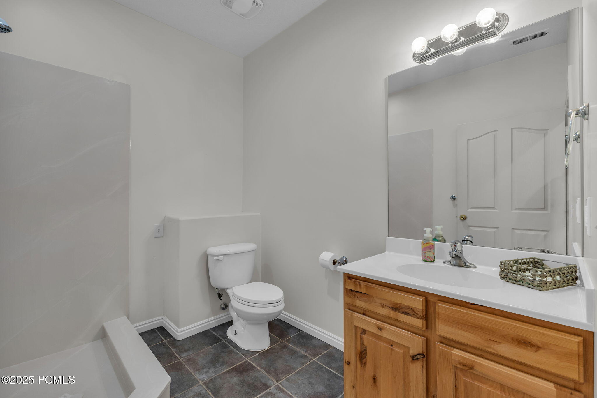 878 S West Hoytsville Road