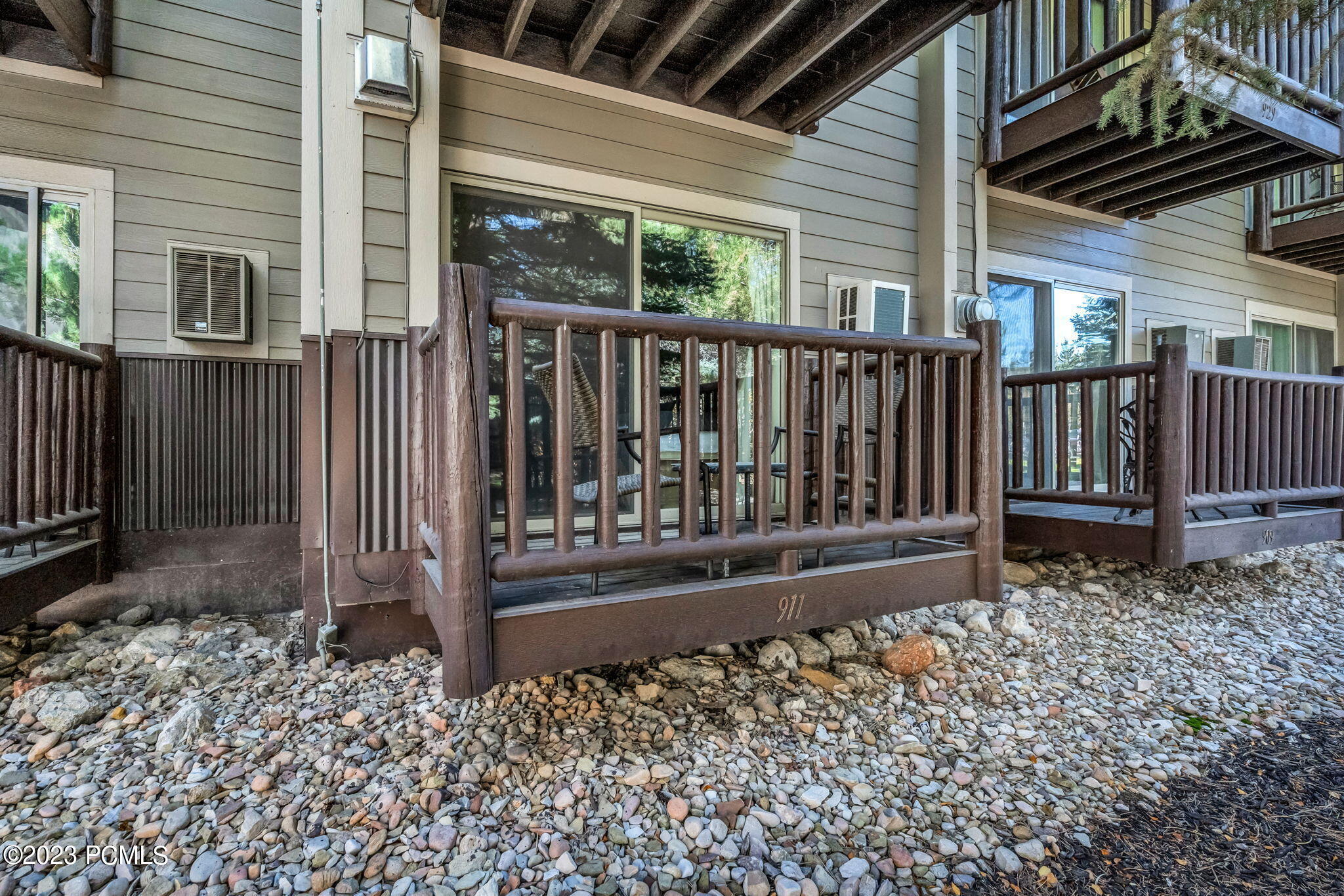 2305 Sidewinder Drive 911