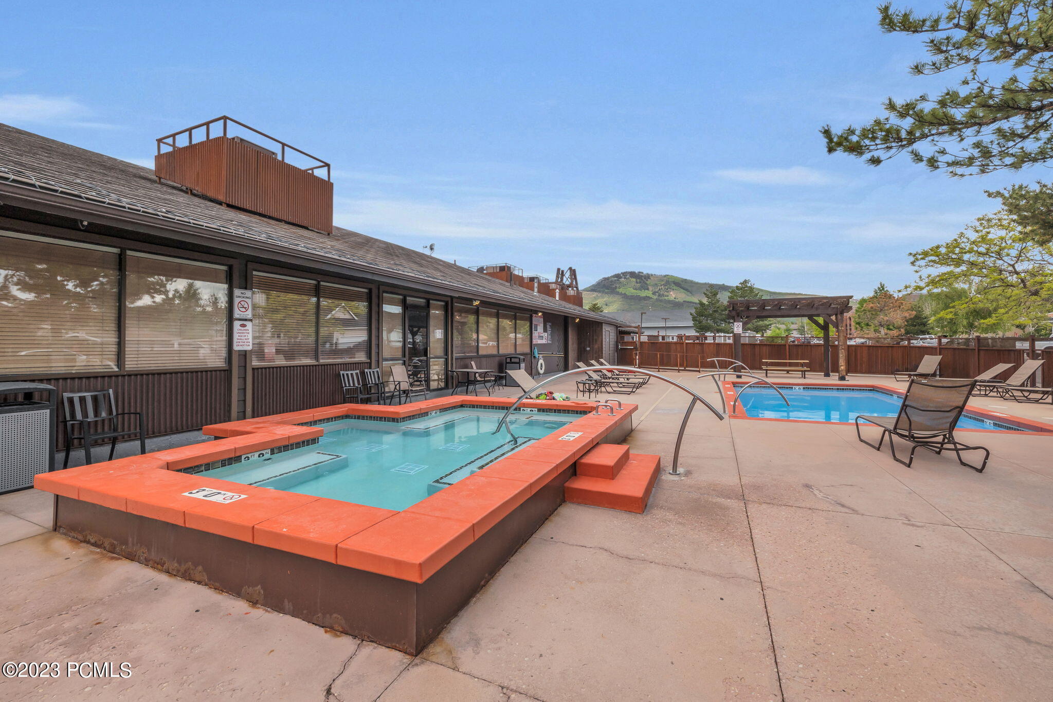 2305 Sidewinder Drive 911