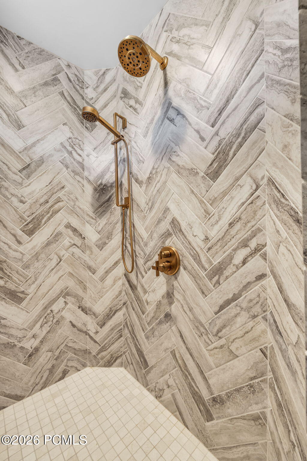 1975 N Westward Ho Rd