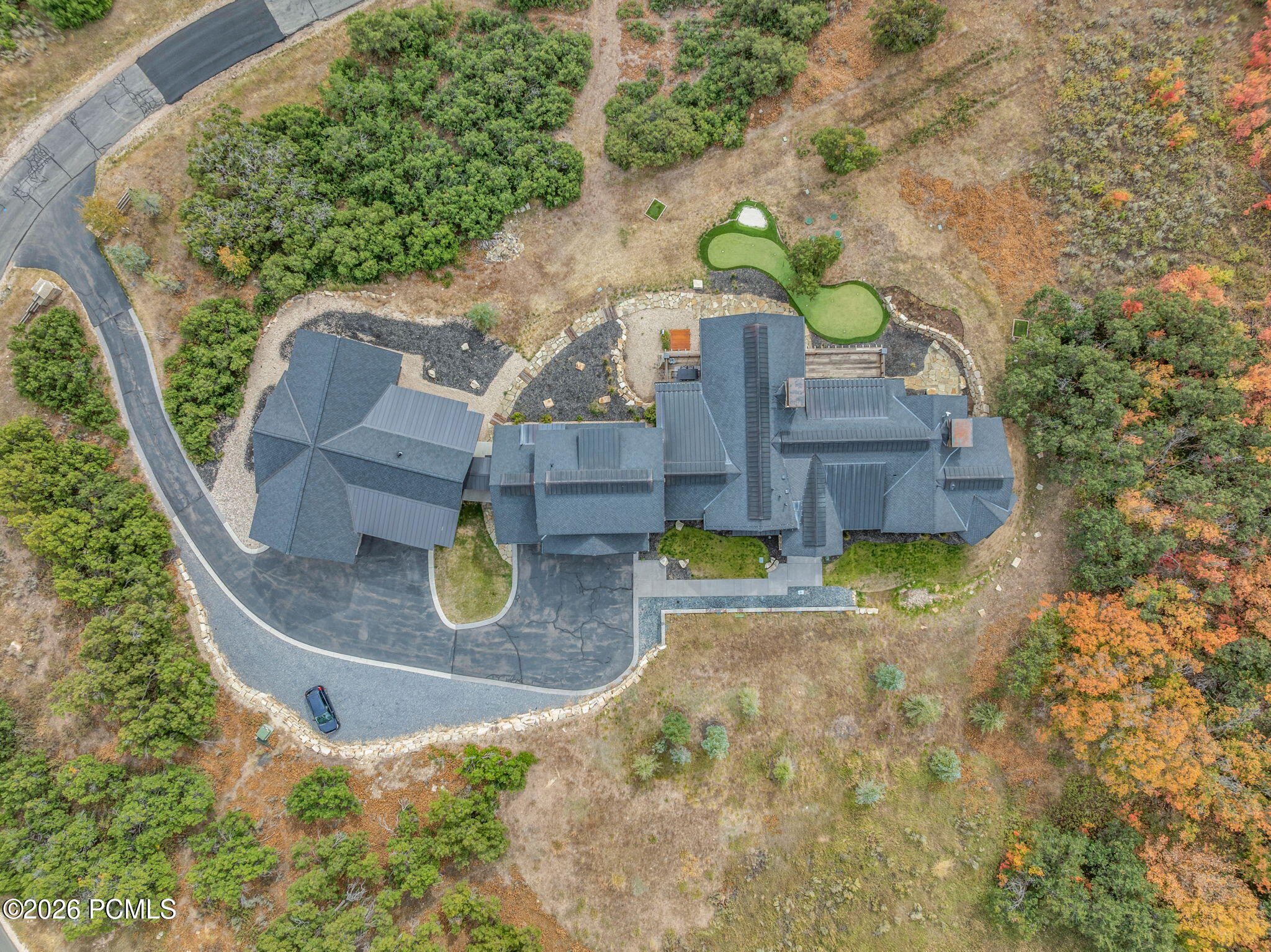 717 W Moose Hill Road