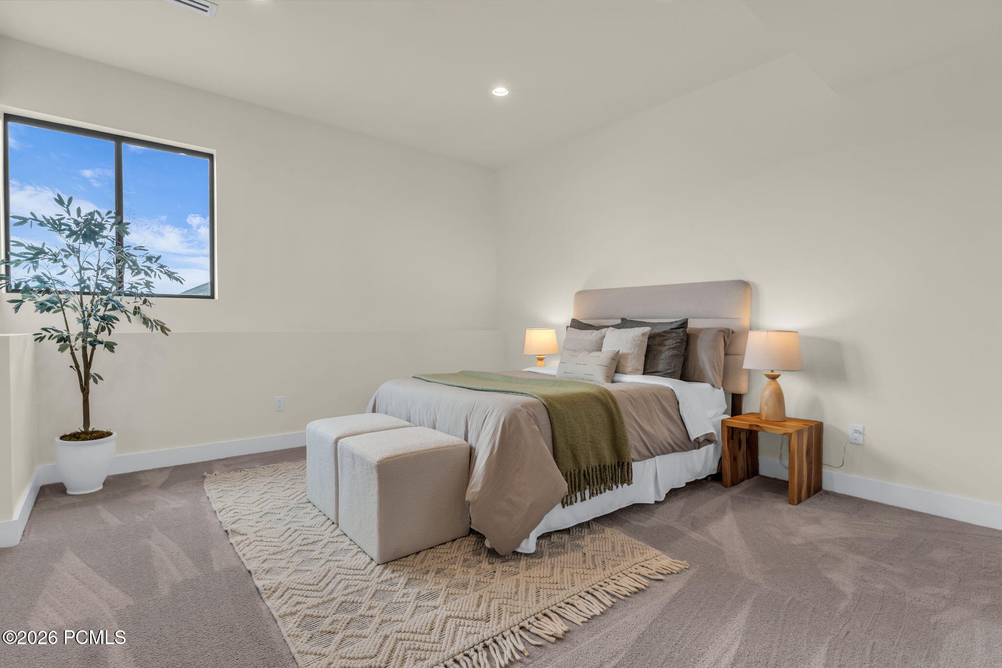 10740 N Hideout Trail