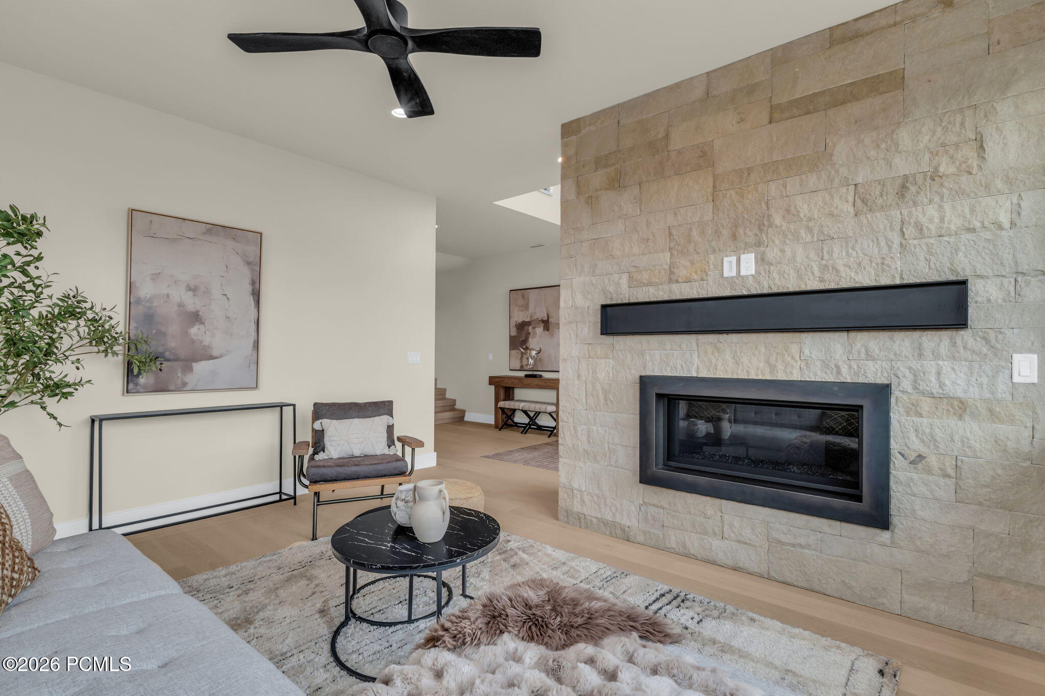 10740 N Hideout Trail