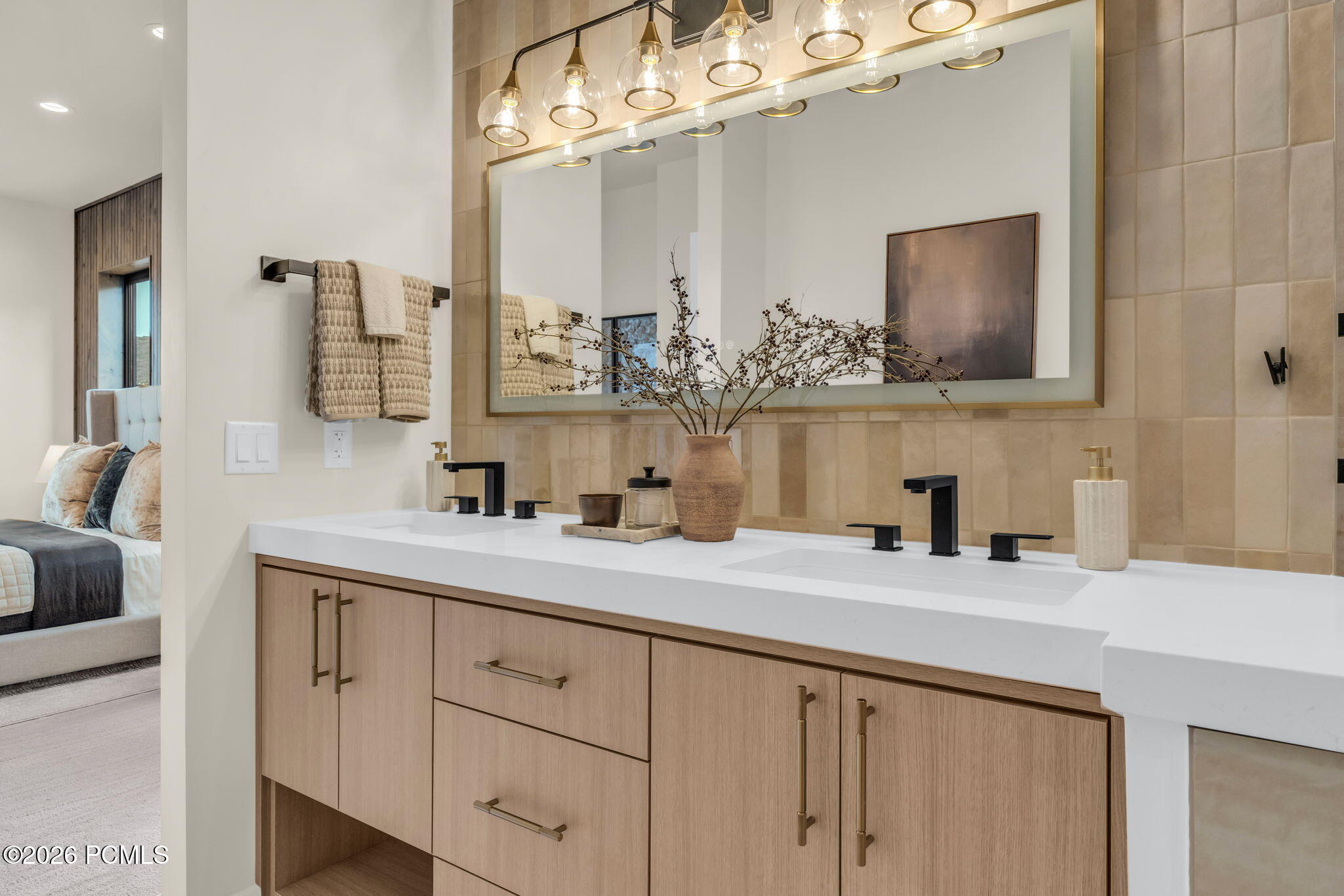 10740 N Hideout Trail