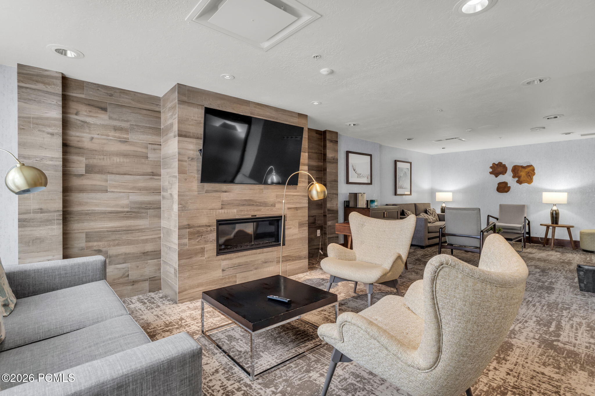 3558 N Escala Ct 148