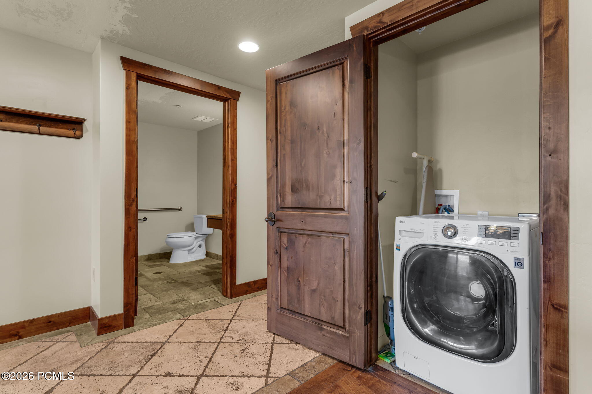 3558 N Escala Ct 148