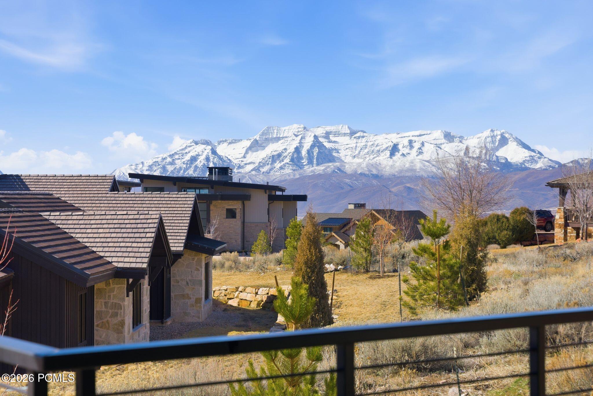 2044 E Notch Mountain Circle