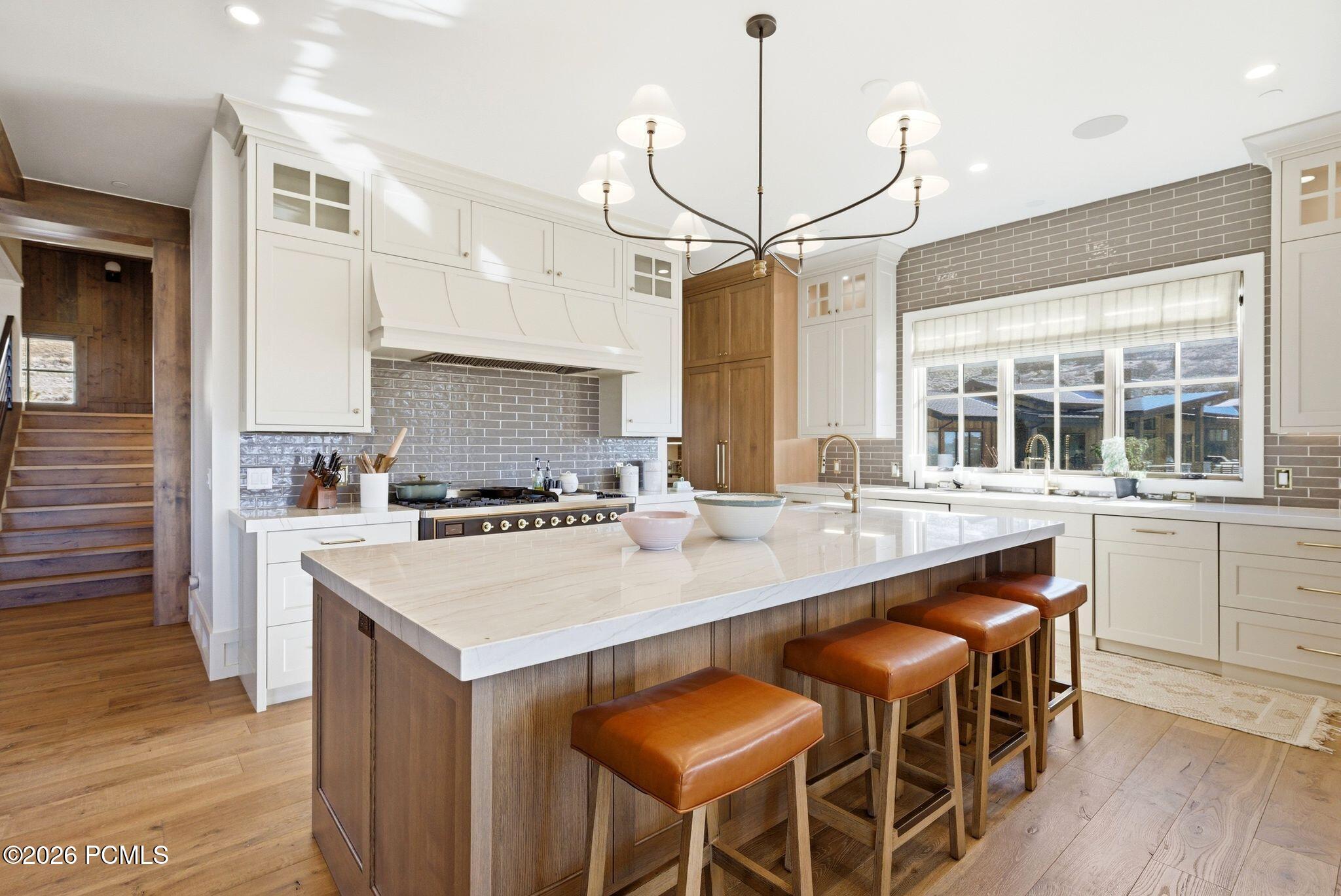 2044 E Notch Mountain Circle