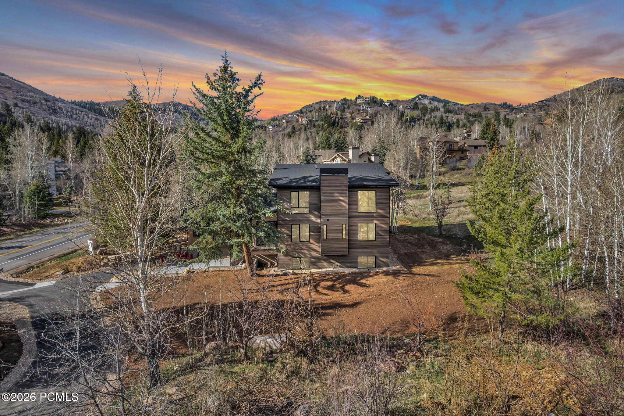 7775 N Pinebrook Road