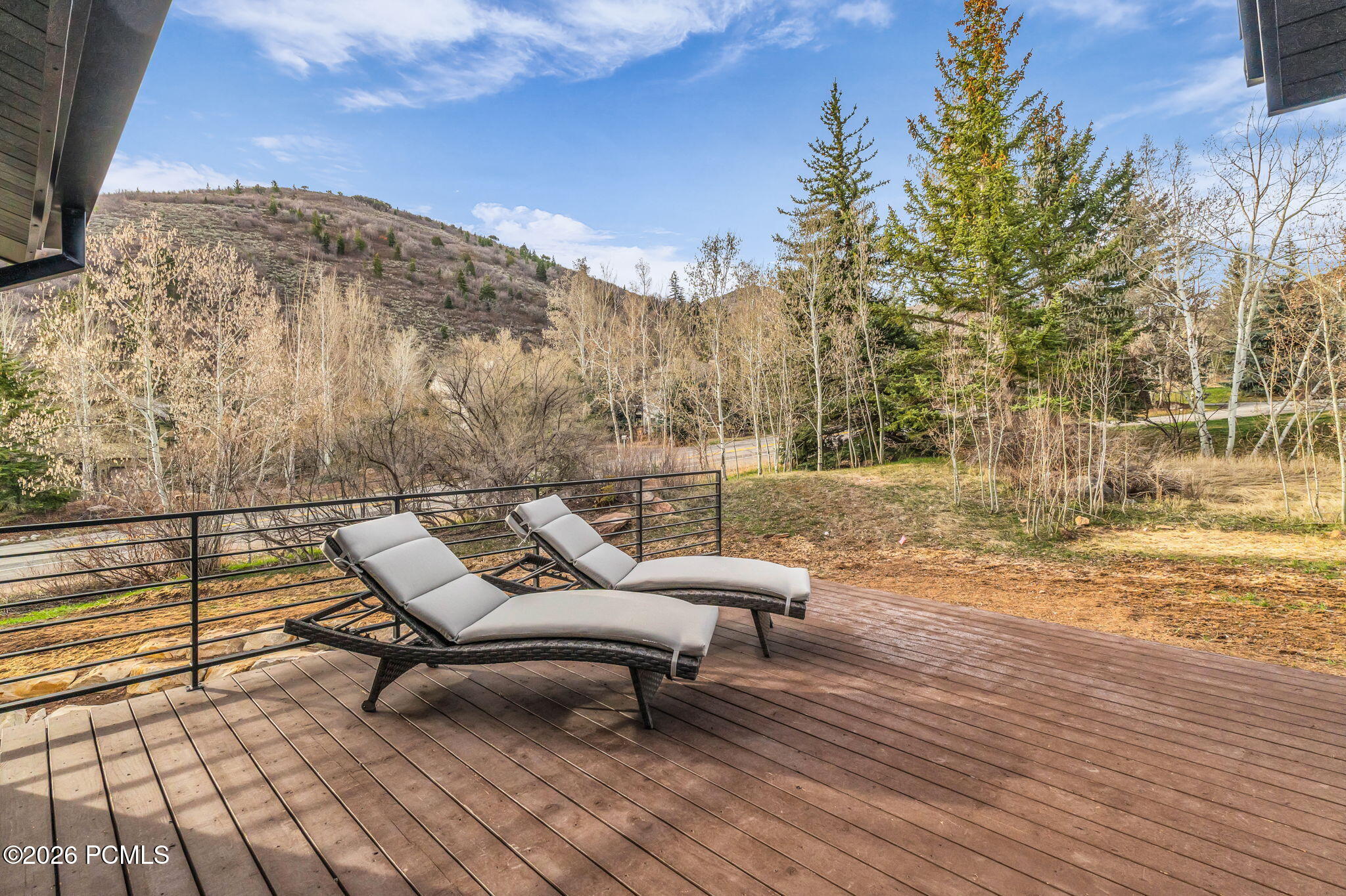 7775 N Pinebrook Road