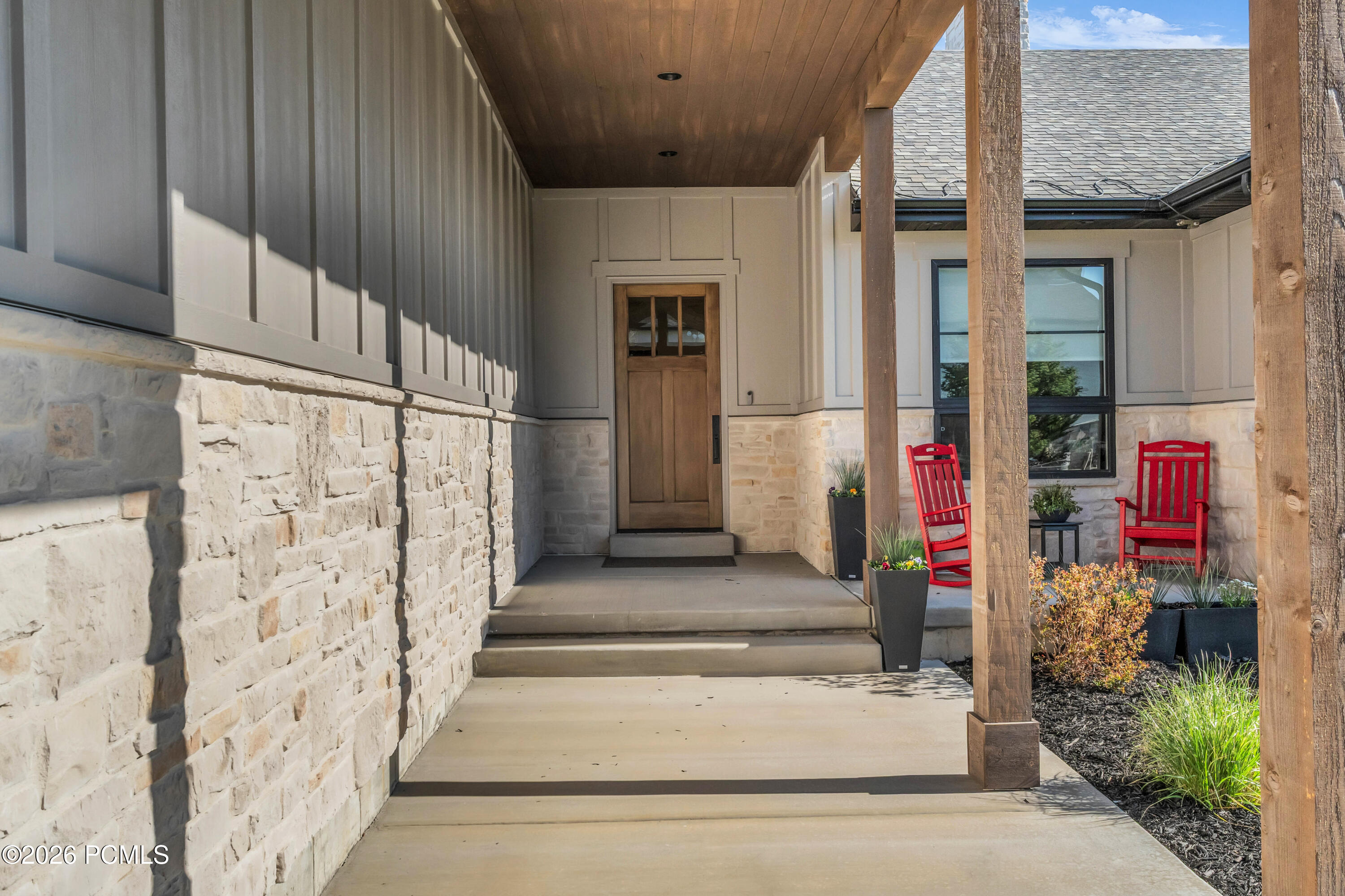 943 Hart Loop