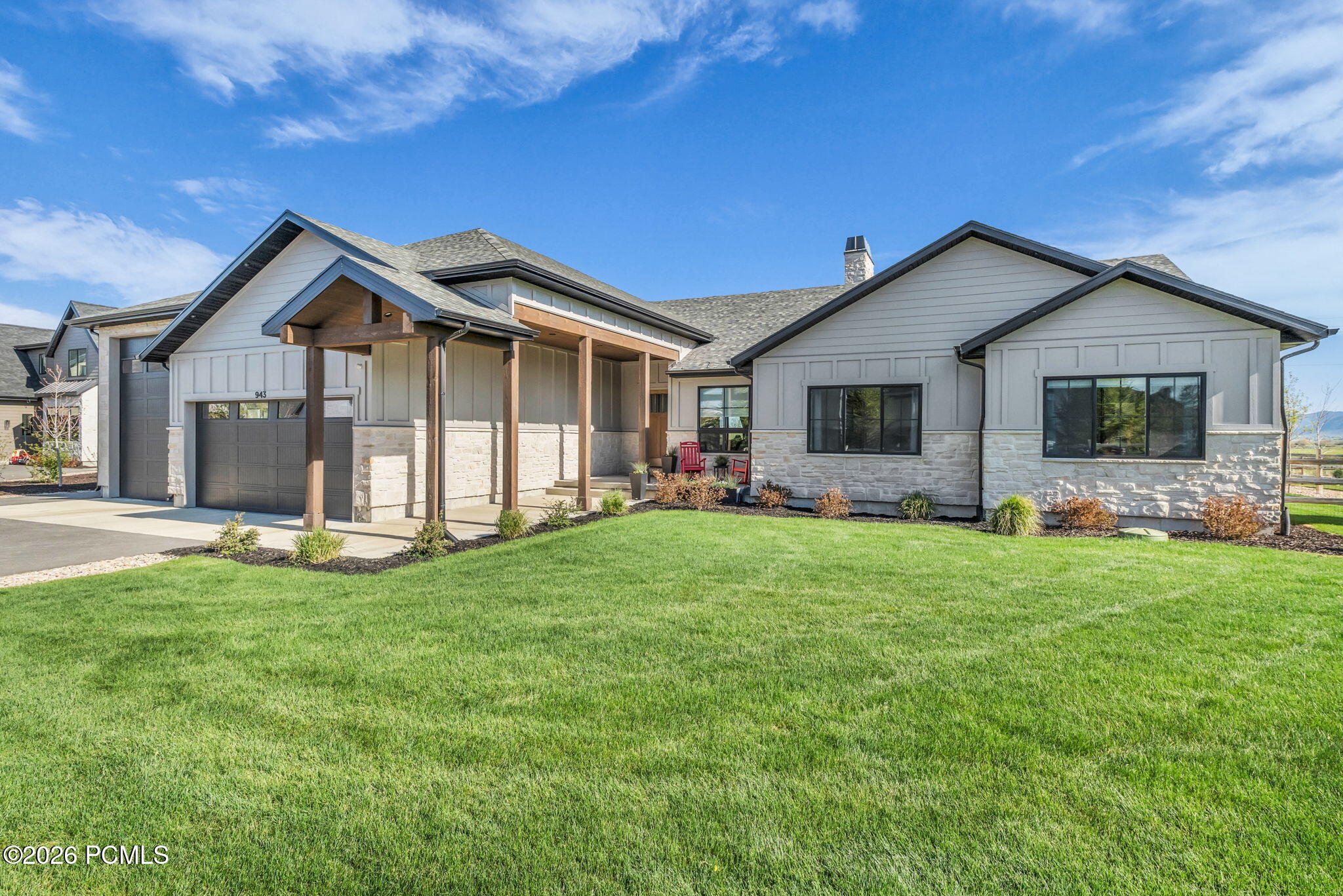 943 Hart Loop
