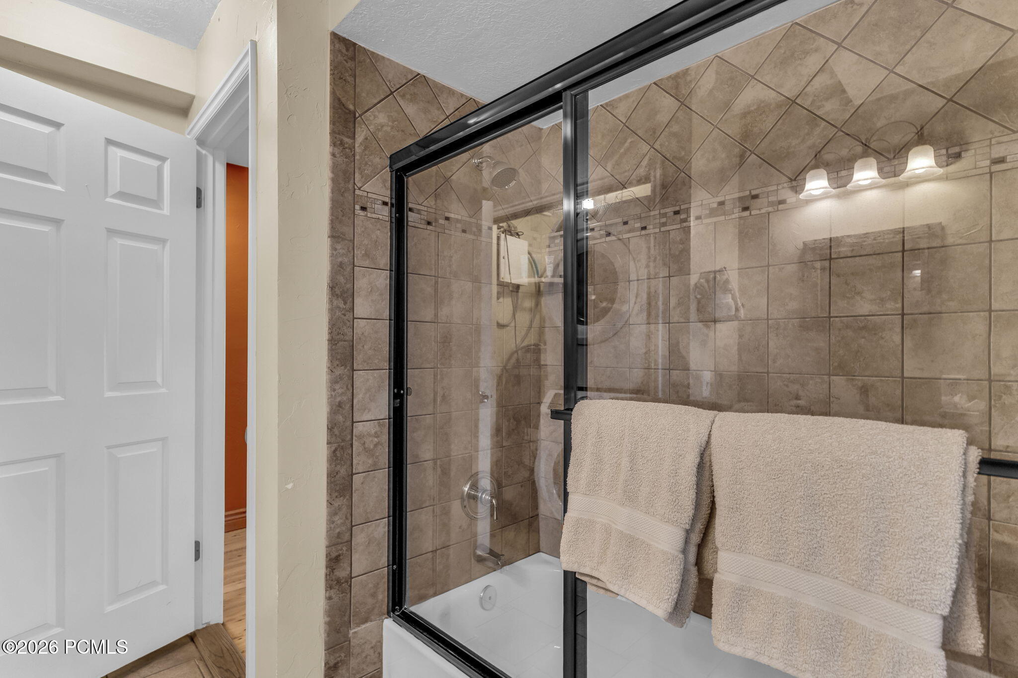 1885 Prospector Ave B12