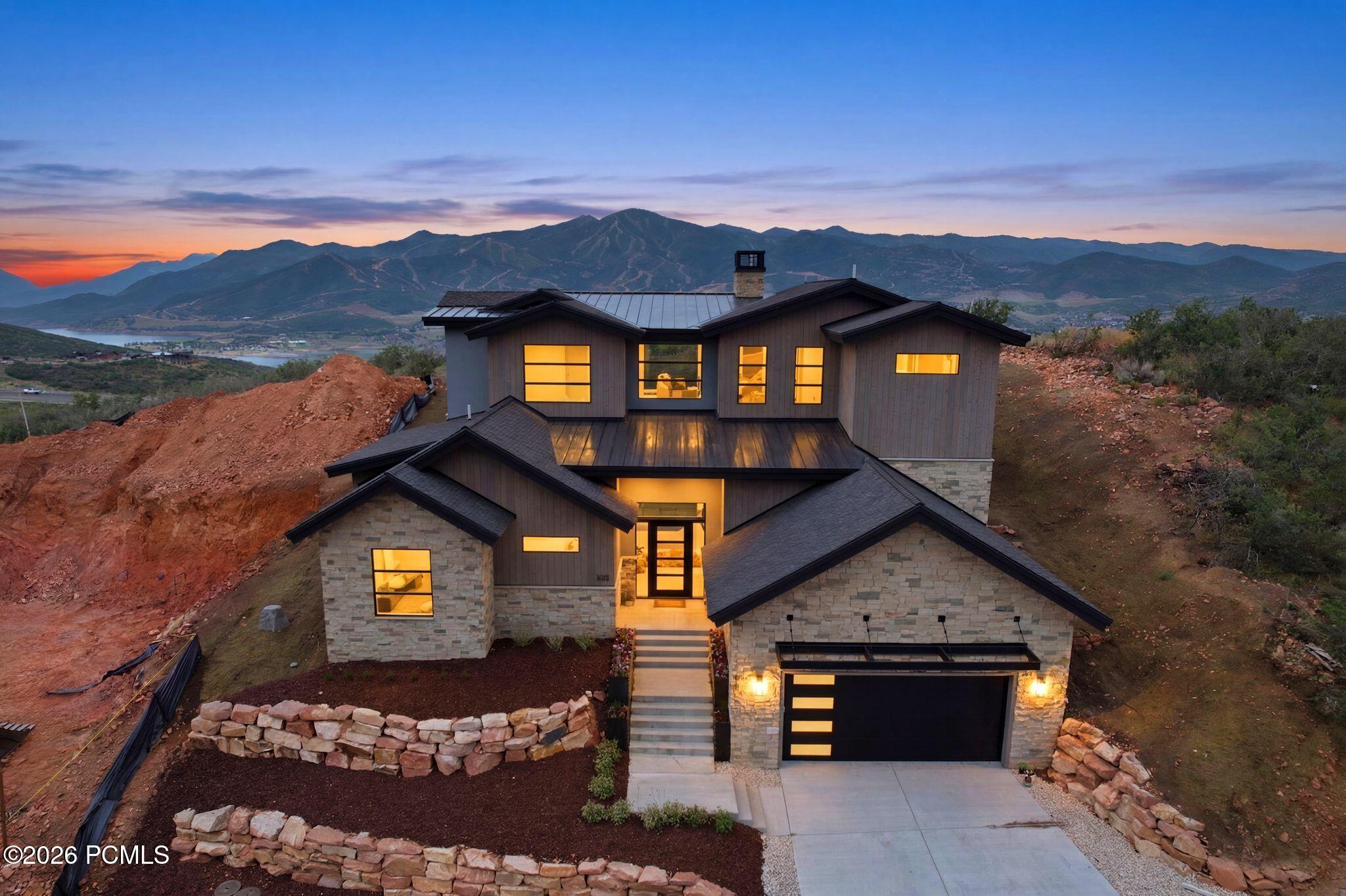11321 N Soaring Hawk Lane