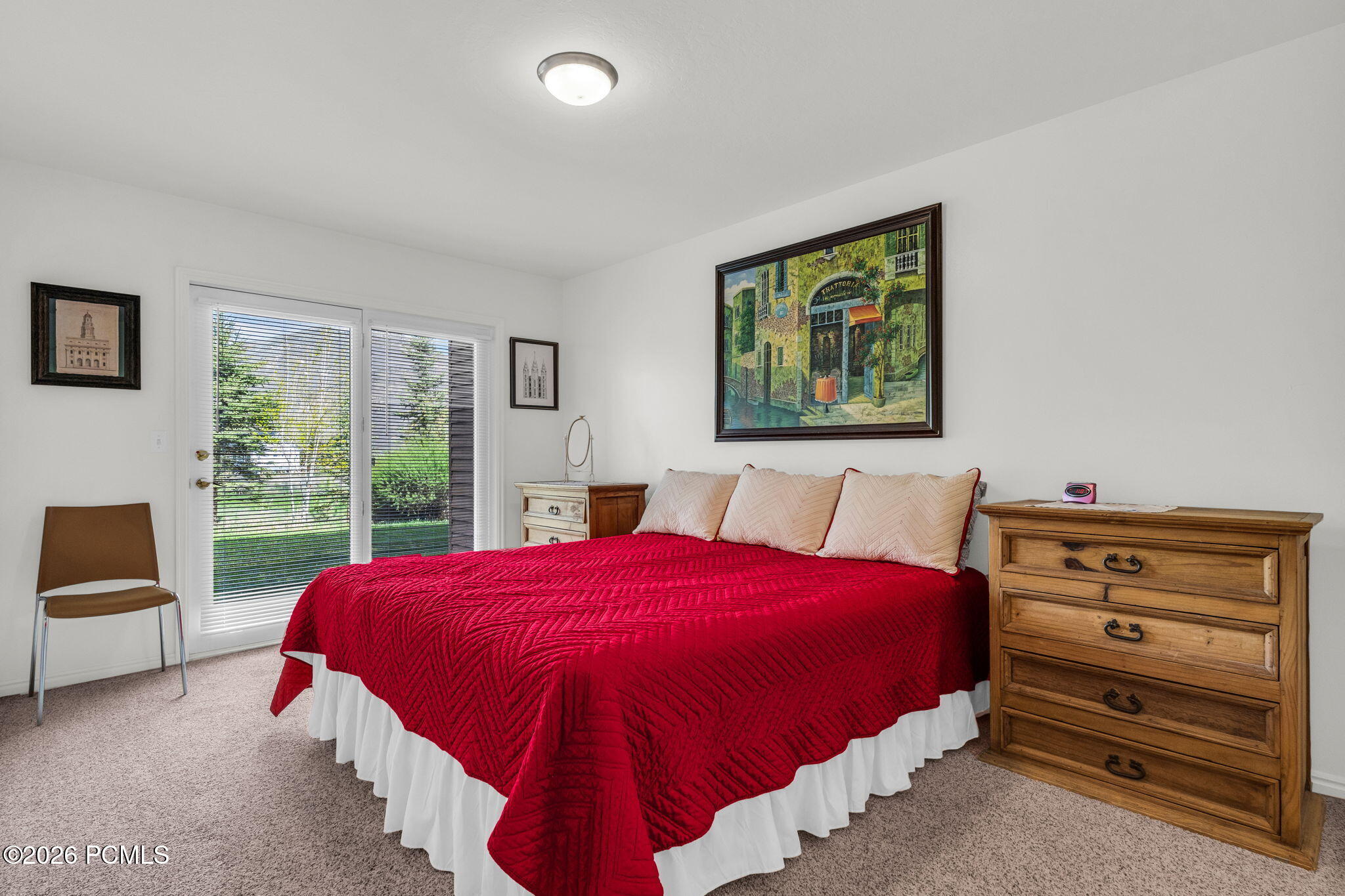 984 Uri Lane D-6