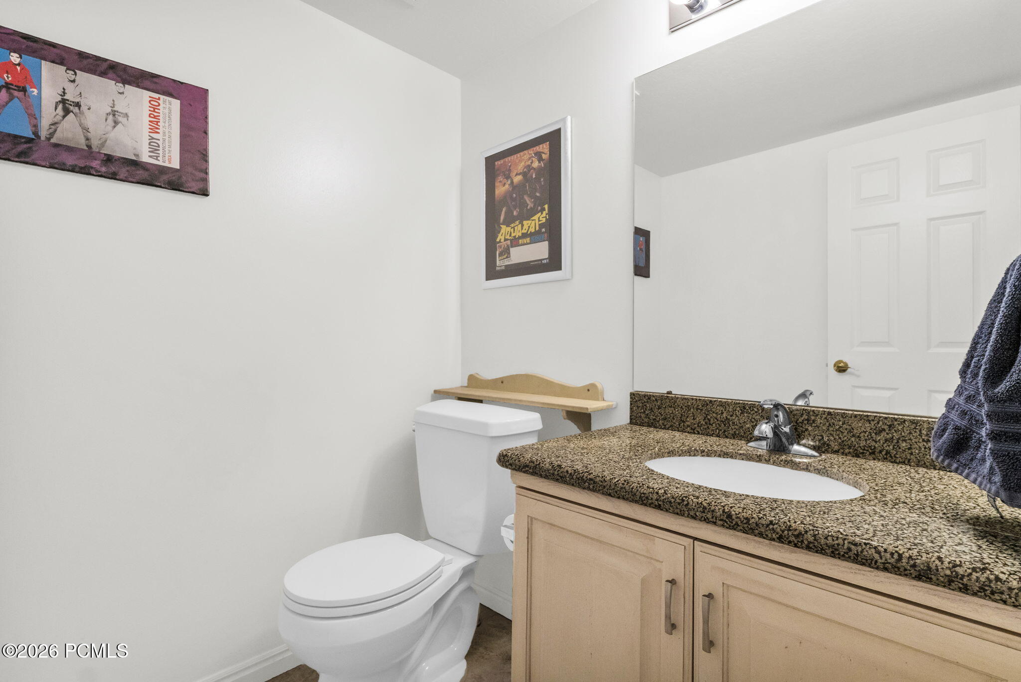 984 Uri Lane D-6