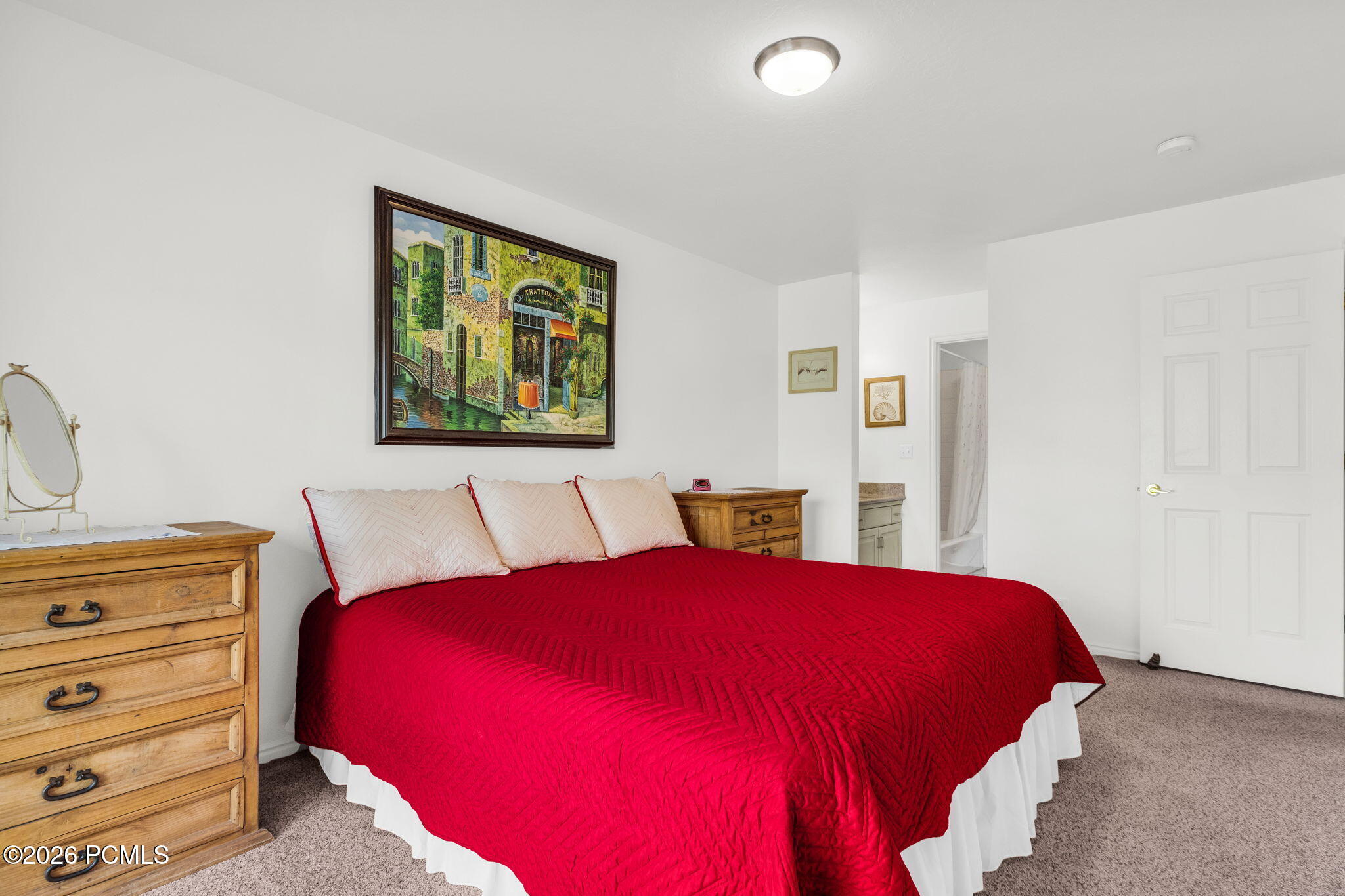 984 Uri Lane D-6