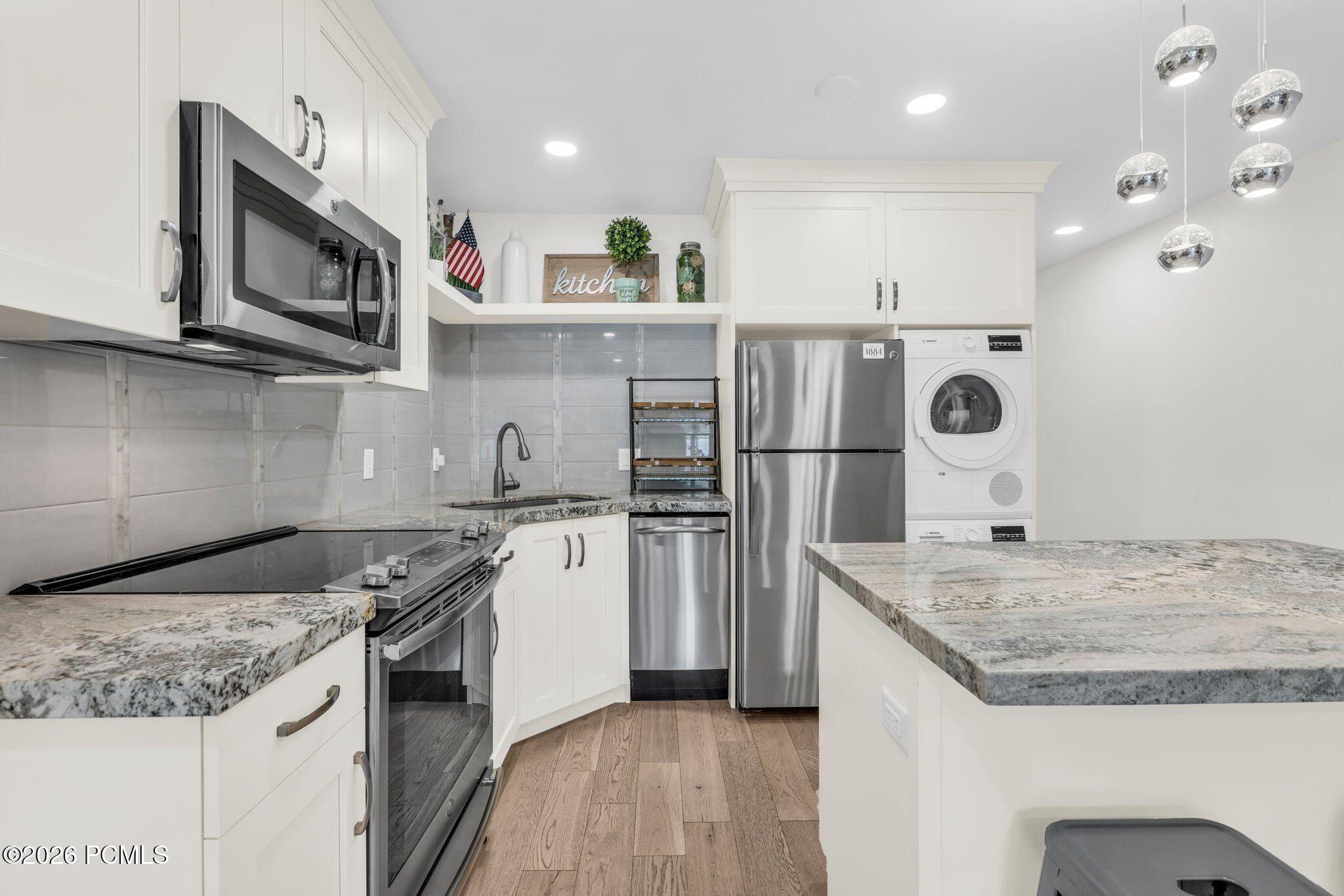 1530 Empire Avenue 117