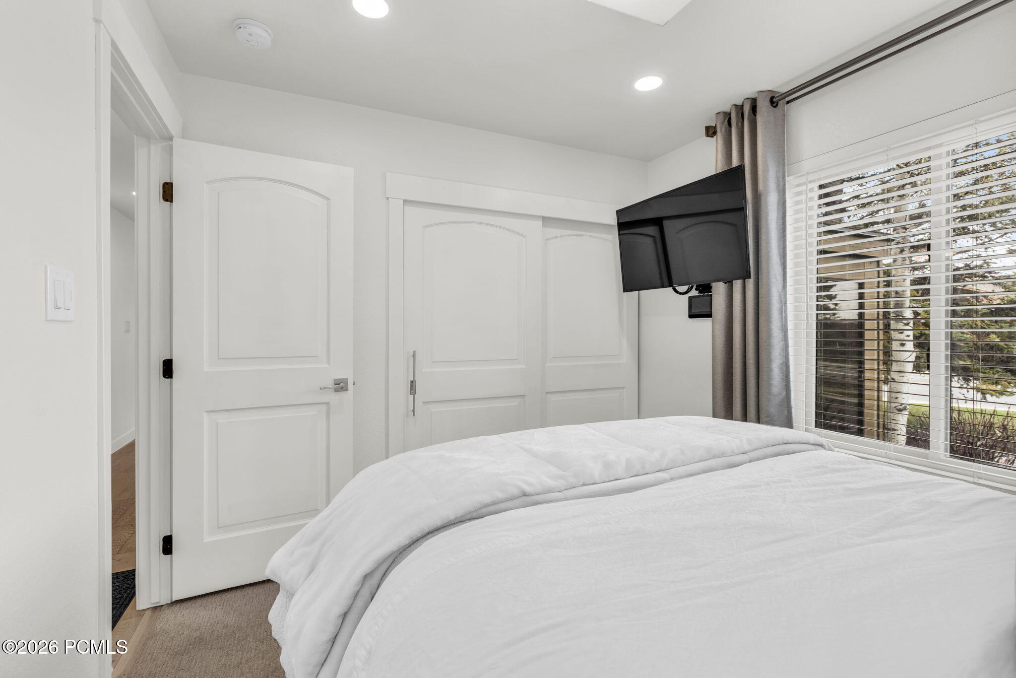 1530 Empire Avenue 117