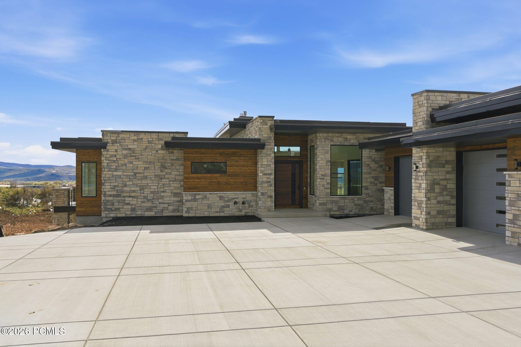 952 High County Lane 14