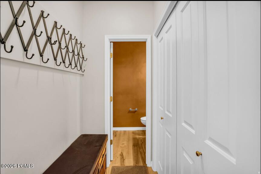 7496 Brook Hollow Loop Road