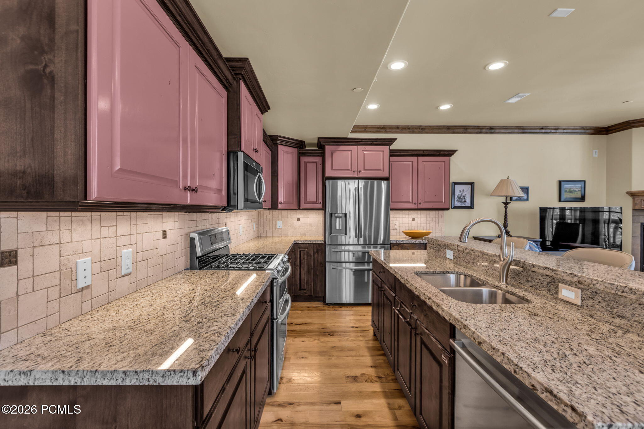 3137 Lower Saddleback Road