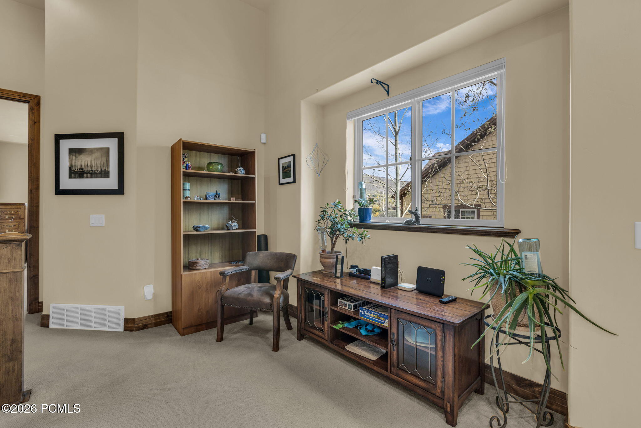 3137 Lower Saddleback Road