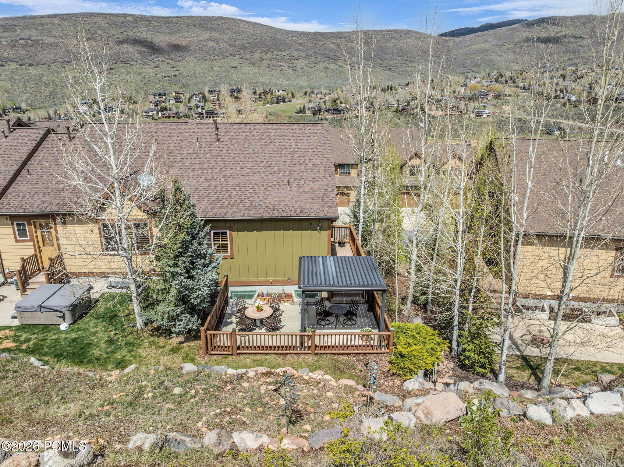 3137 Lower Saddleback Road