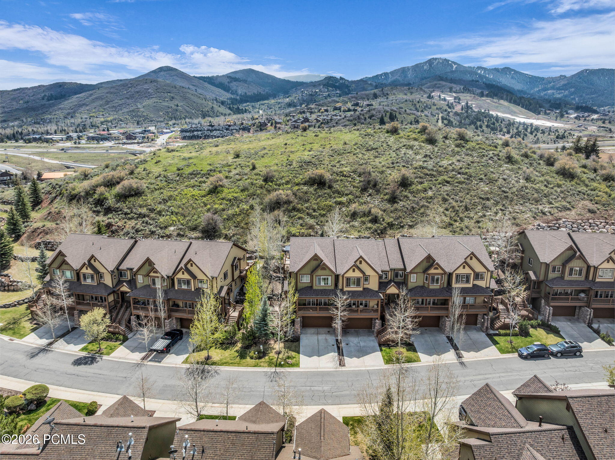 3137 Lower Saddleback Road