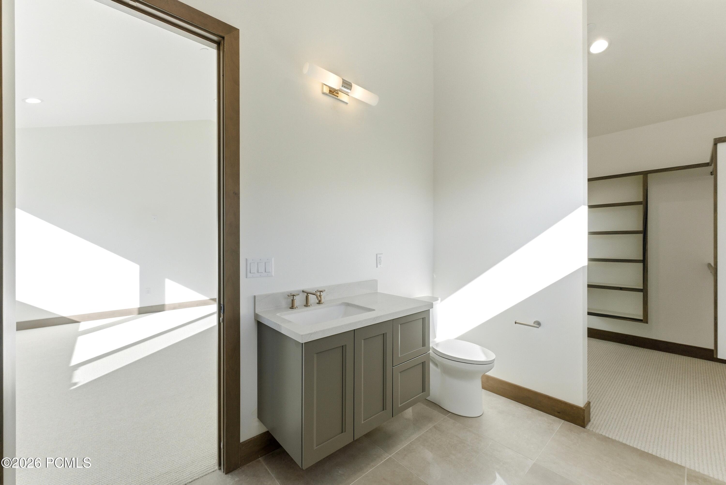 11004 N Wrangler Circle