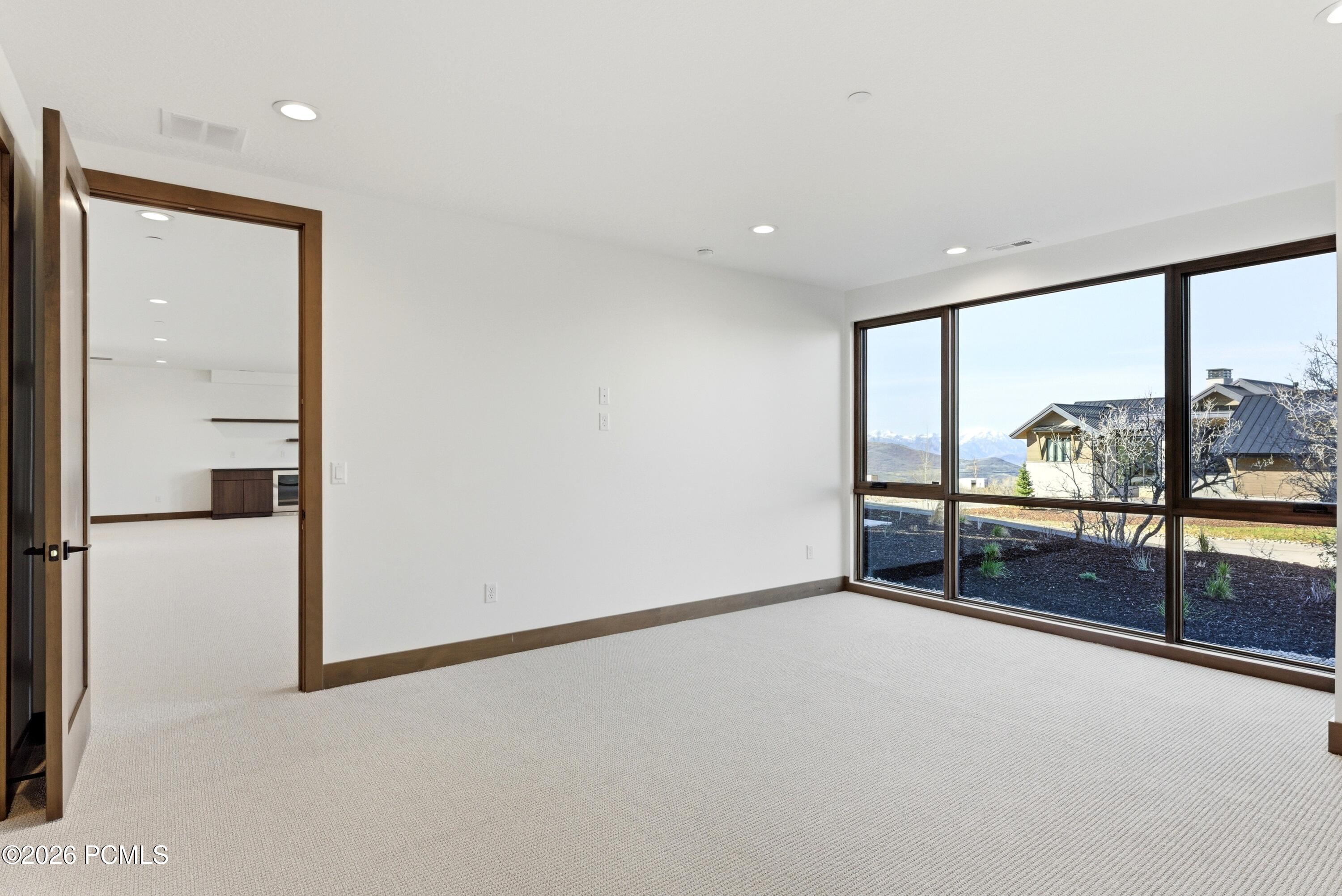 11004 N Wrangler Circle