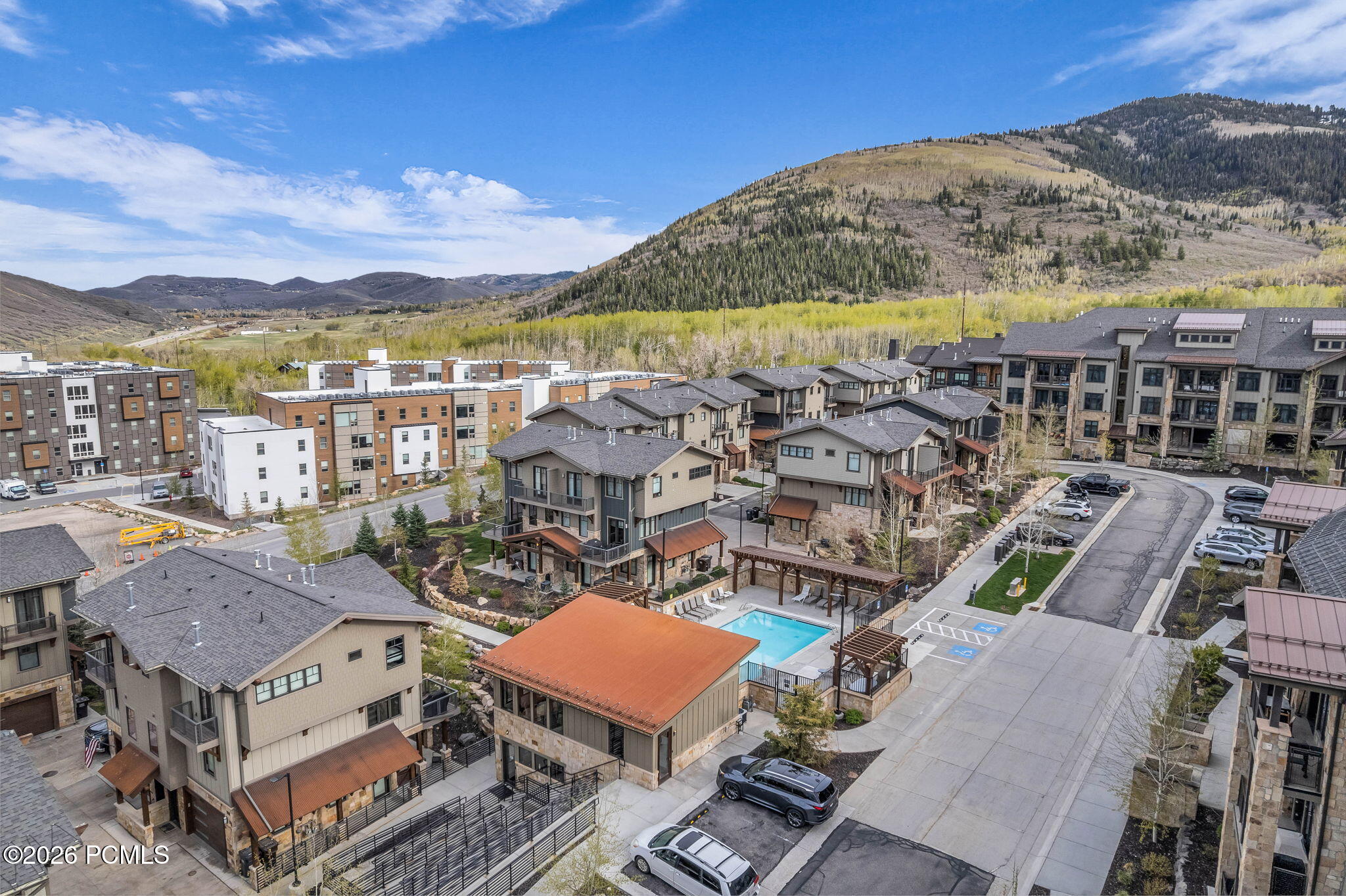 3827 Blackstone Drive 29