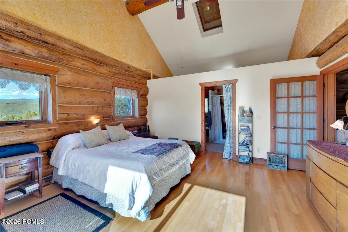 4400 S Red Fox Road