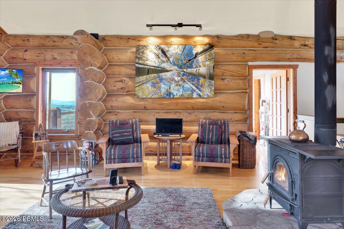 4400 S Red Fox Road