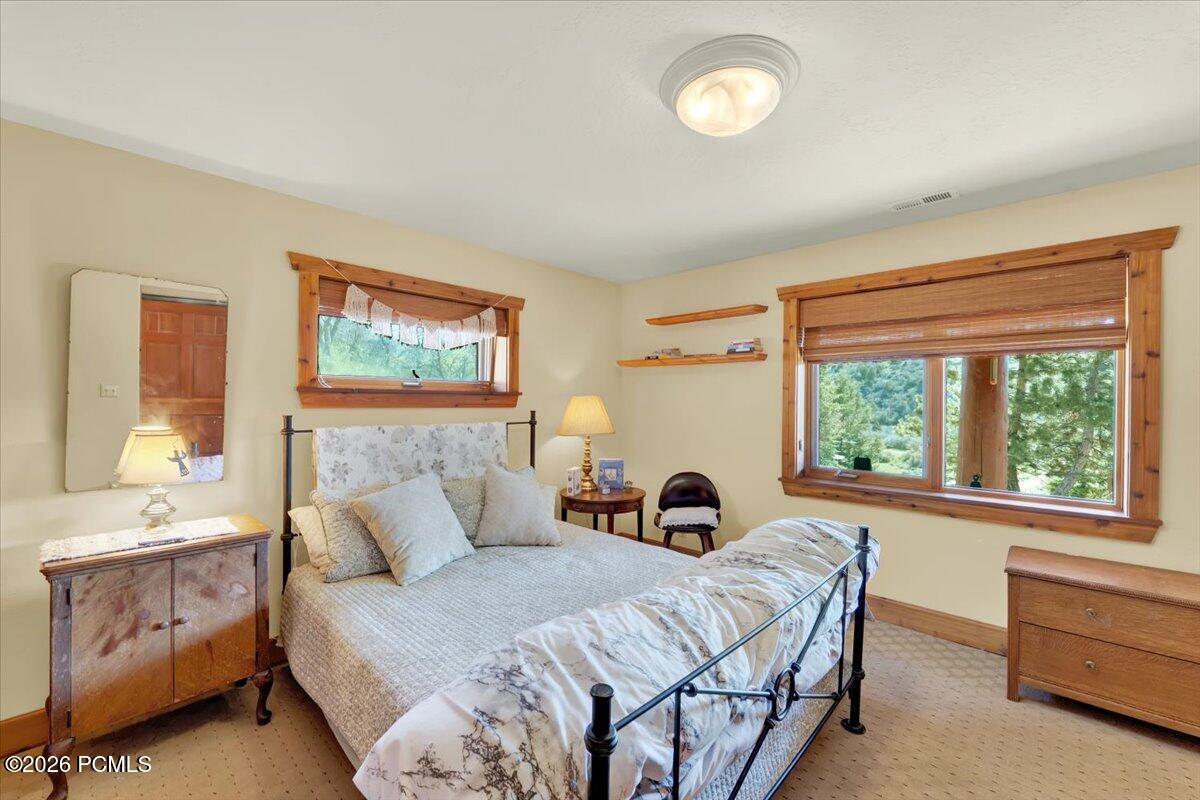 4400 S Red Fox Road
