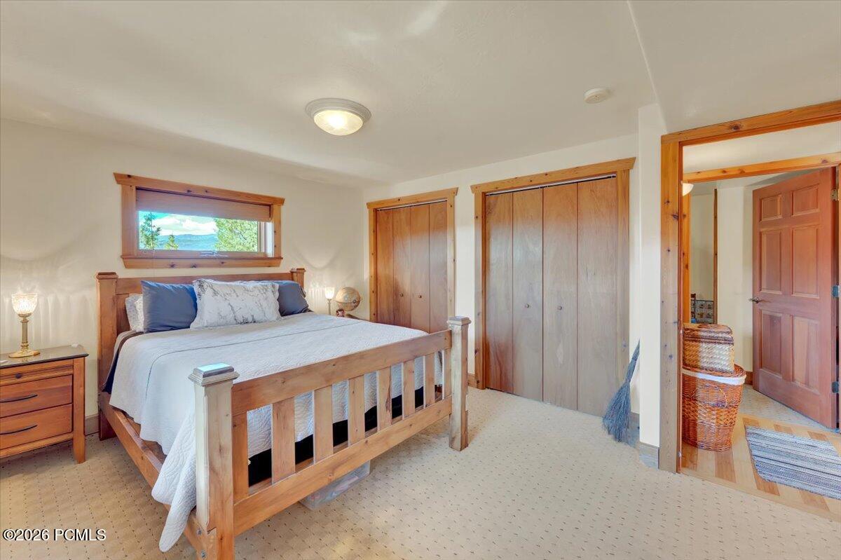 4400 S Red Fox Road