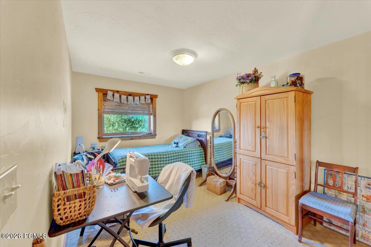 4400 S Red Fox Road