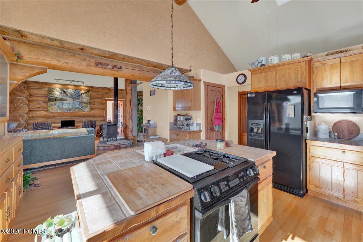 4400 S Red Fox Road