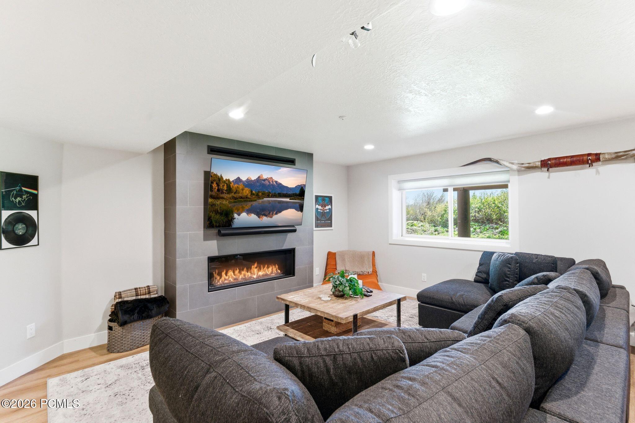 2236 Jupiter View Drive 19